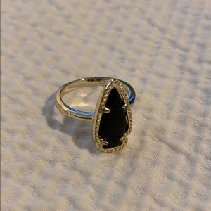 Kendra Scott Arrowhead ring
